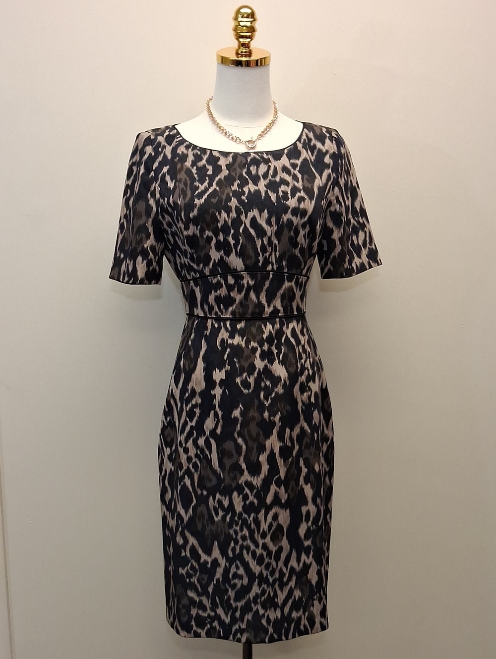 Elie Tahari Leopard Print Sheath Dress Black Taupe NWT Size 2
